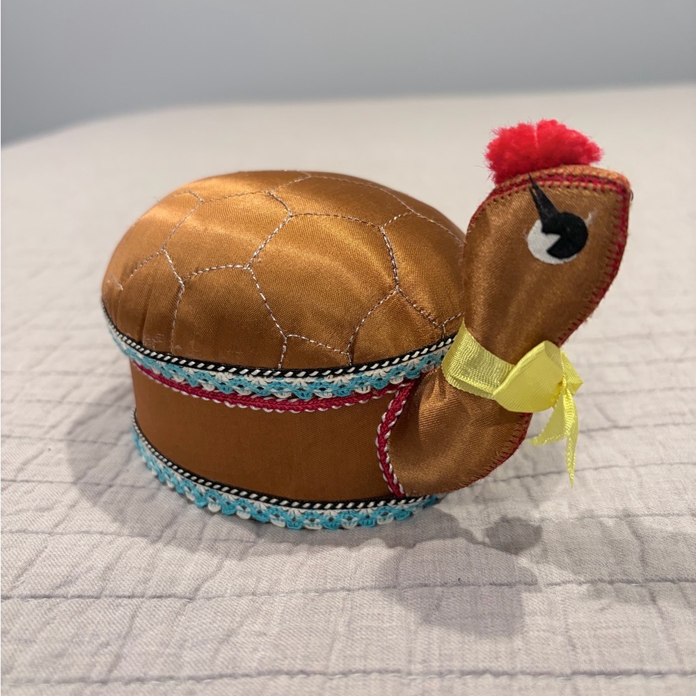 Vintage Turtle Sewing Box / Trinket Box | Brown Satin Novelty Storage